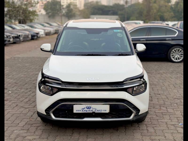 Kia Carens Gravity 1.5 Petrol MT