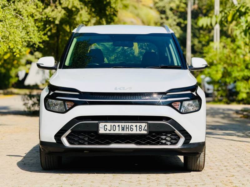 Kia Carens Prestige 1.5 Diesel 7 STR