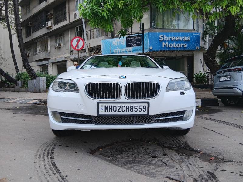 BMW 5 Series 520d Sedan