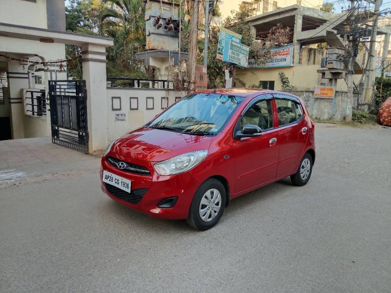 Hyundai i10 Sportz 1.2