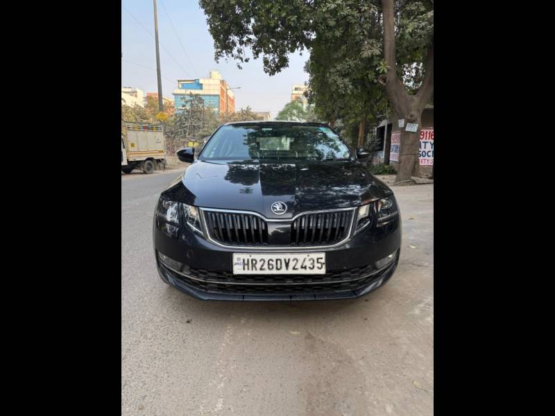 Skoda Octavia Style Plus 1.8 TSI AT (Petrol)