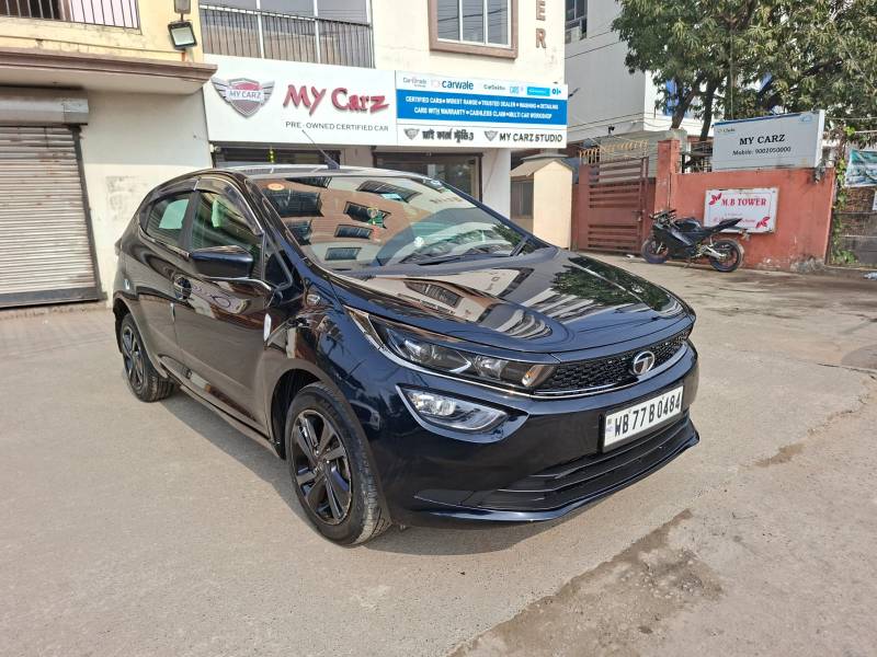 Tata Altroz XZ Plus Petrol