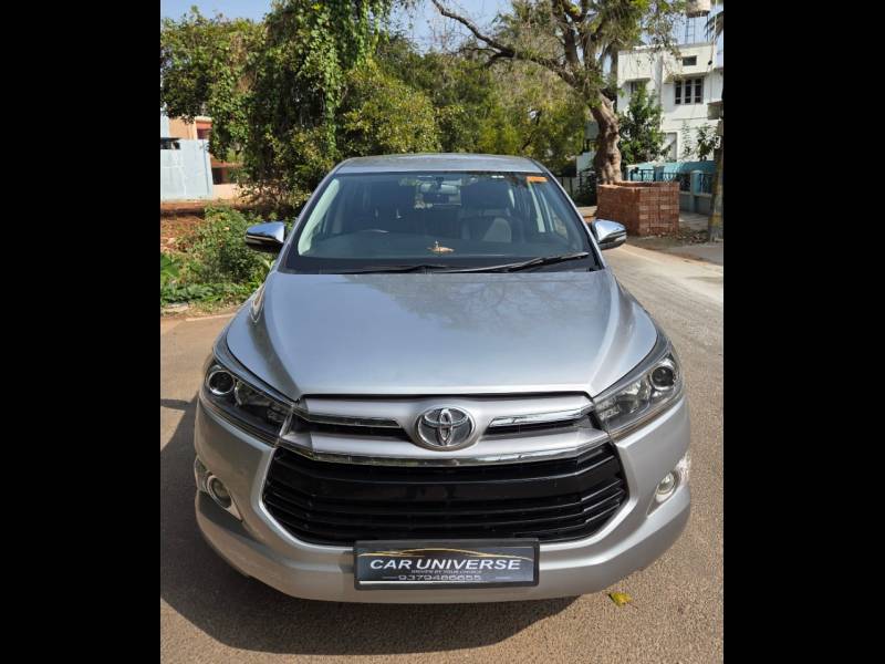 Toyota Innova Crysta 2.4 Z 7 STR