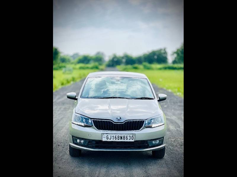 Skoda Rapid Elegance 1.6 MPI AT