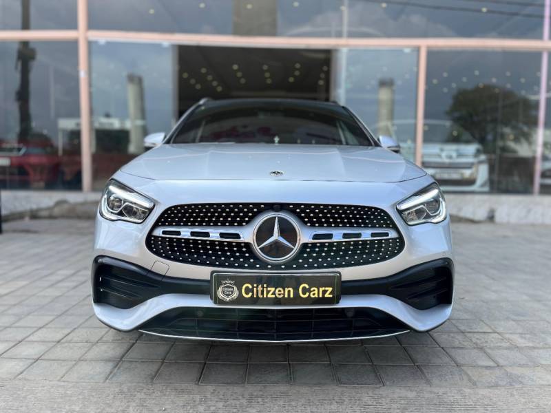 Mercedes Benz GLA Class 220d AMG Line 4MATIC