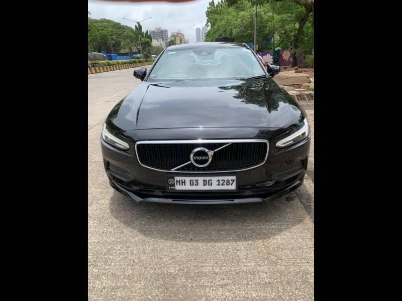 Volvo S90 Momentum D4
