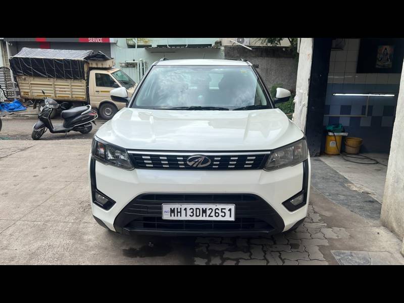 Mahindra XUV 300 W6 1.5 Diesel
