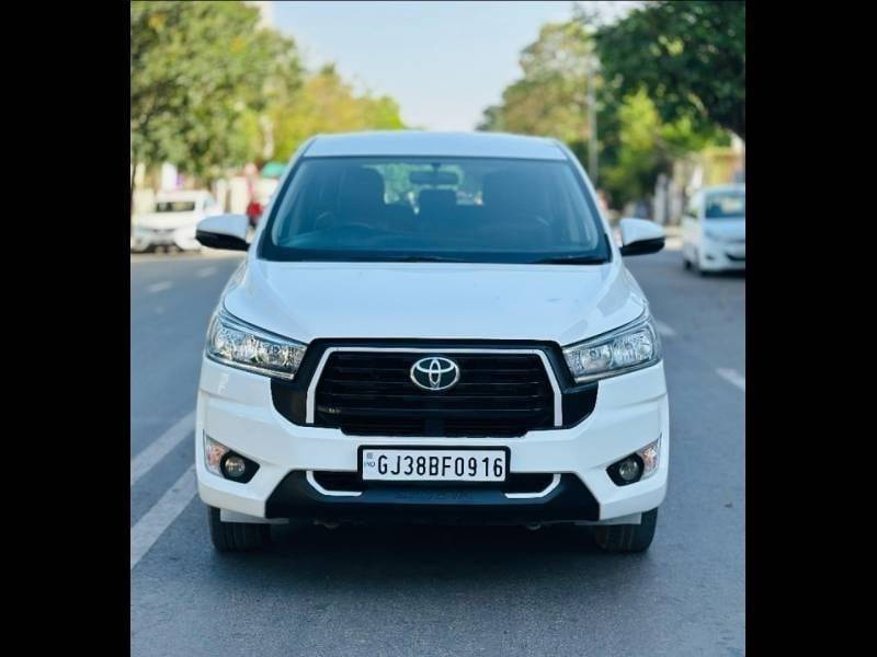 Toyota Innova Crysta GX 8 STR