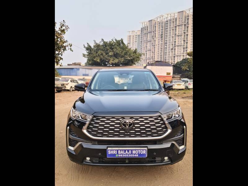 Toyota Innova Hycross ZX Hybrid 7 STR