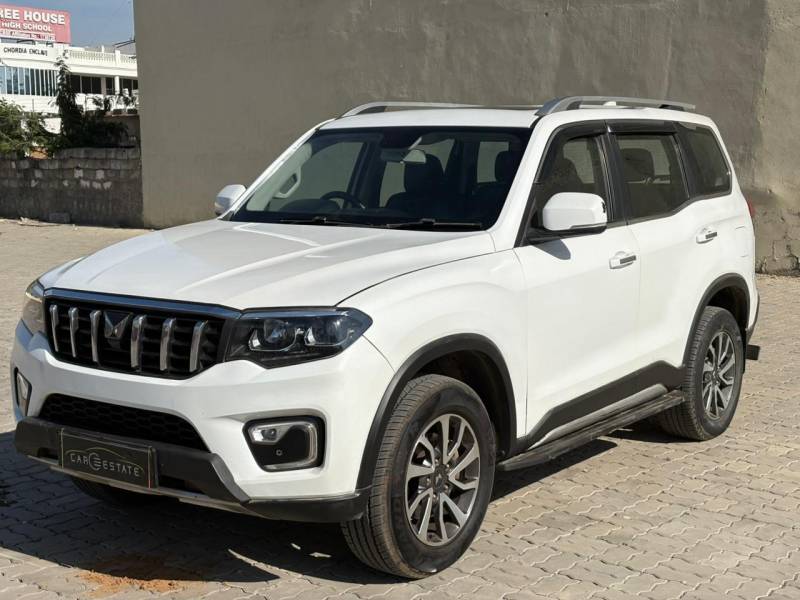 Mahindra Scorpio-N Z8 L Diesel AT 2WD 7 STR