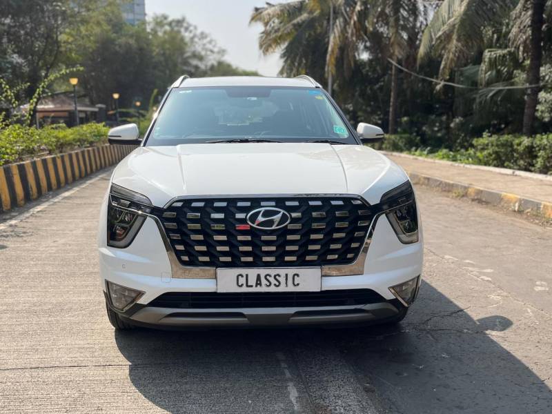 Hyundai Alcazar Signature (O) 6 STR 2.0 Petrol AT