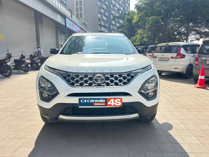 Tata Safari XT Plus