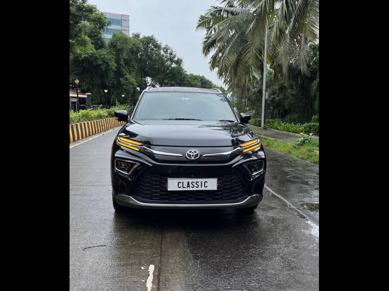 Toyota Urban Cruiser Hyryder V Hybrid