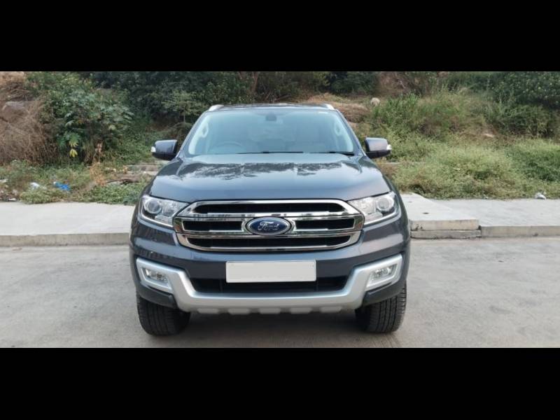 Ford Endeavour Trend 2.2 4x4 MT