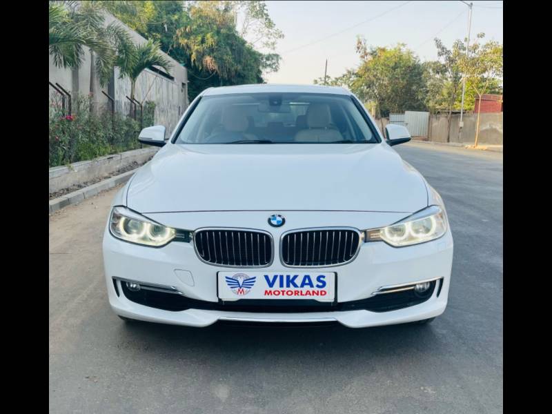 BMW 3 Series 320d Luxury Line Sedan