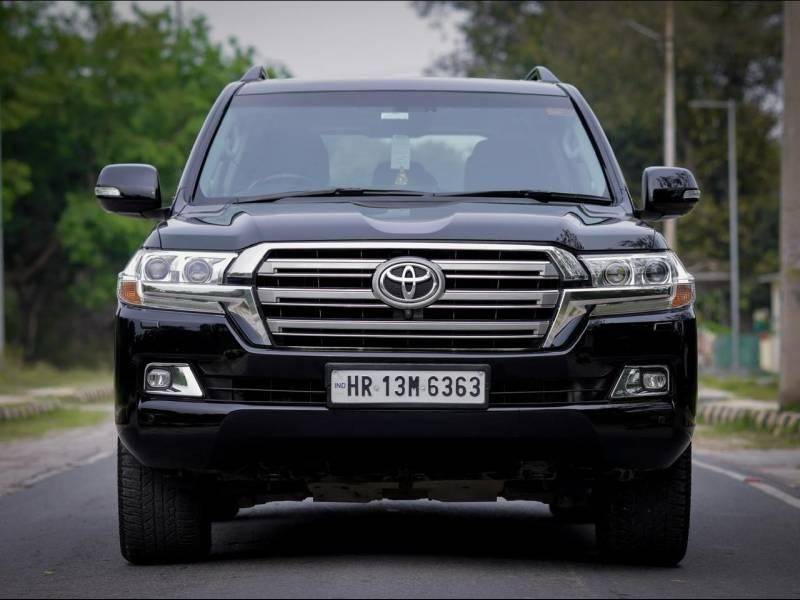 Toyota Land Cruiser LC200 VX