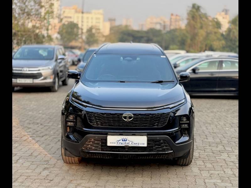 Tata Safari Accomplished Plus Dark Edition 7 STR