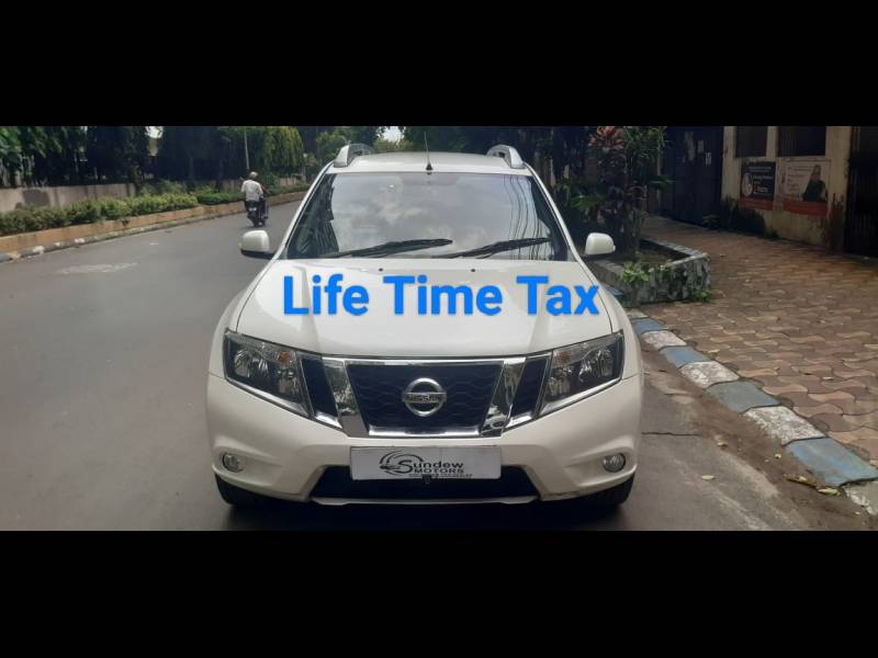 Nissan Terrano XV Premium AMT