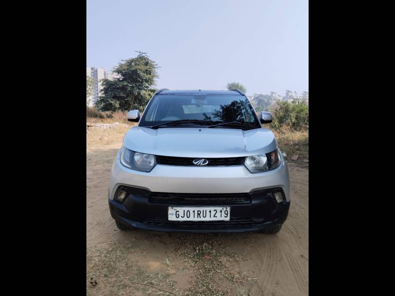 Mahindra KUV100 K4 D 6 STR