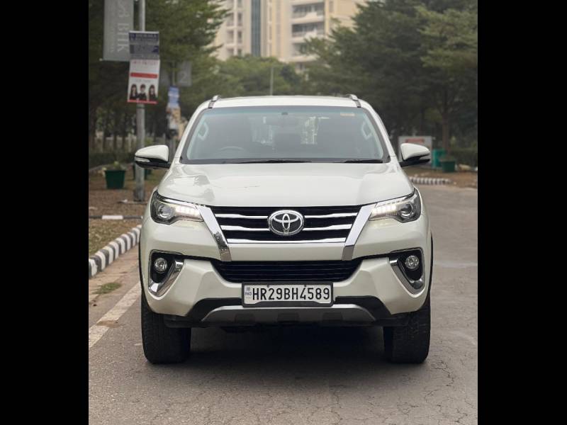 Toyota Fortuner 2.8 4x2 AT
