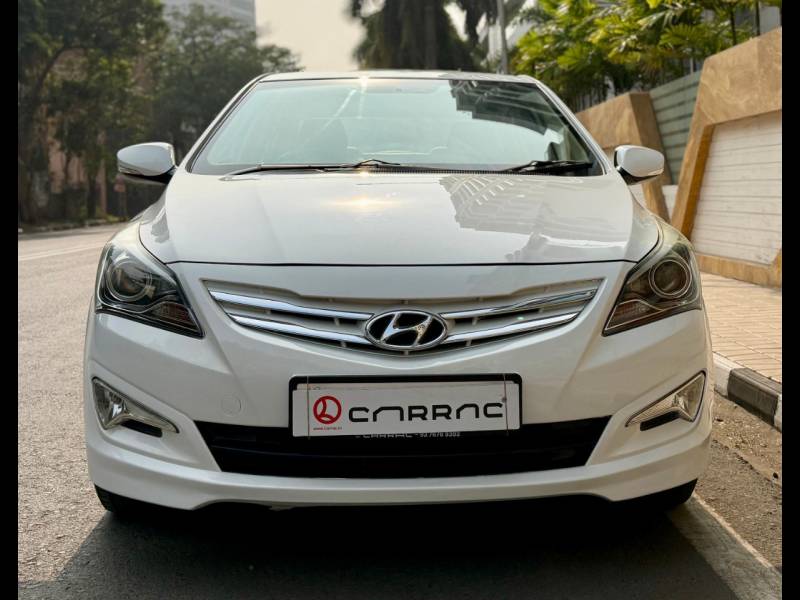 Hyundai Verna Fluidic 1.6 VTVT SX Opt