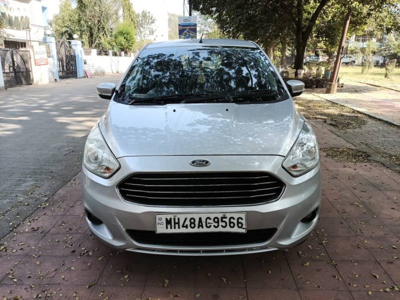 Ford Figo Titanium 1.5 TDCi