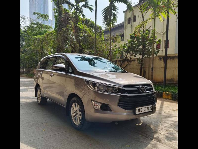 Toyota Innova Crysta 2.8 GX AT 7 STR