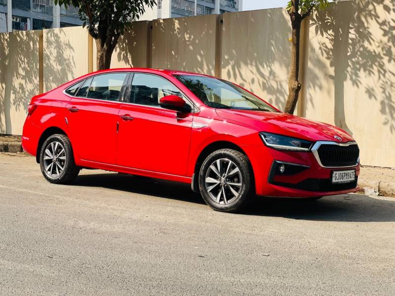 Skoda Slavia Style 1.0L TSI AT