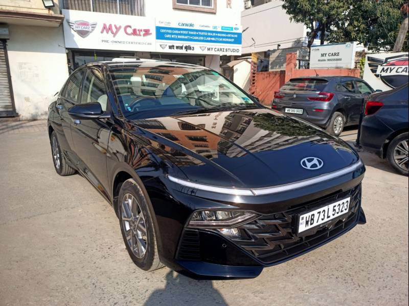 Hyundai Verna SX 1.5 Petrol MT