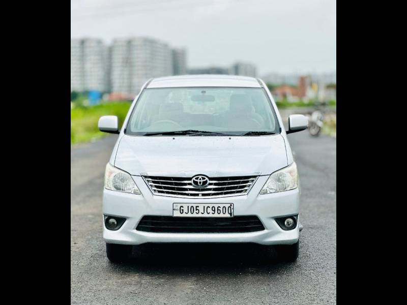 Toyota Innova 2.5 G (Diesel) 7 STR Euro4