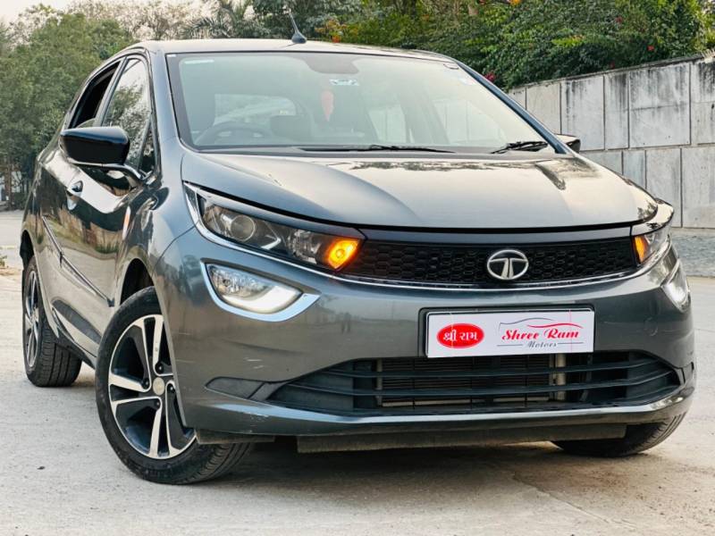 Tata Altroz XZ Petrol