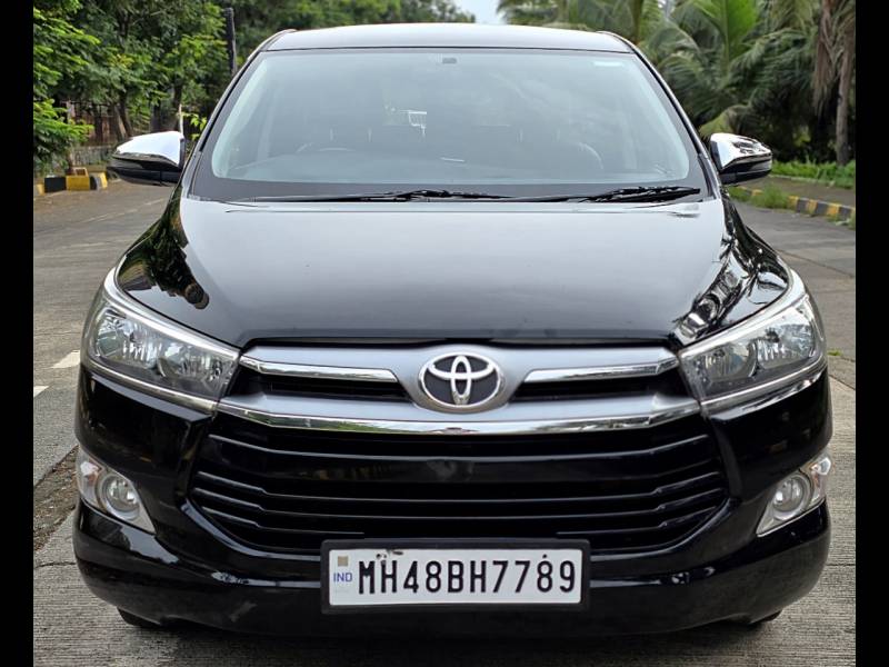 Toyota Innova Crysta 2.8 GX AT 8 STR