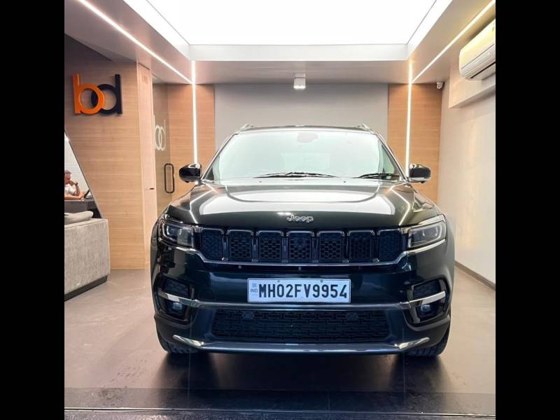 Jeep Meridian Limited (O) 4X2 AT