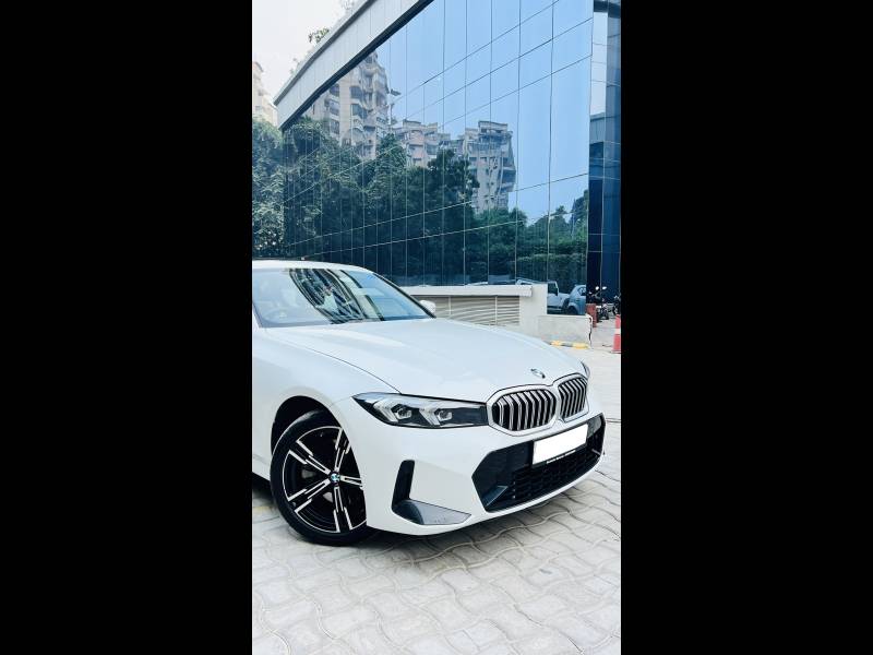 BMW 3 Series Gran Limousine 330Li M Sport First Edition