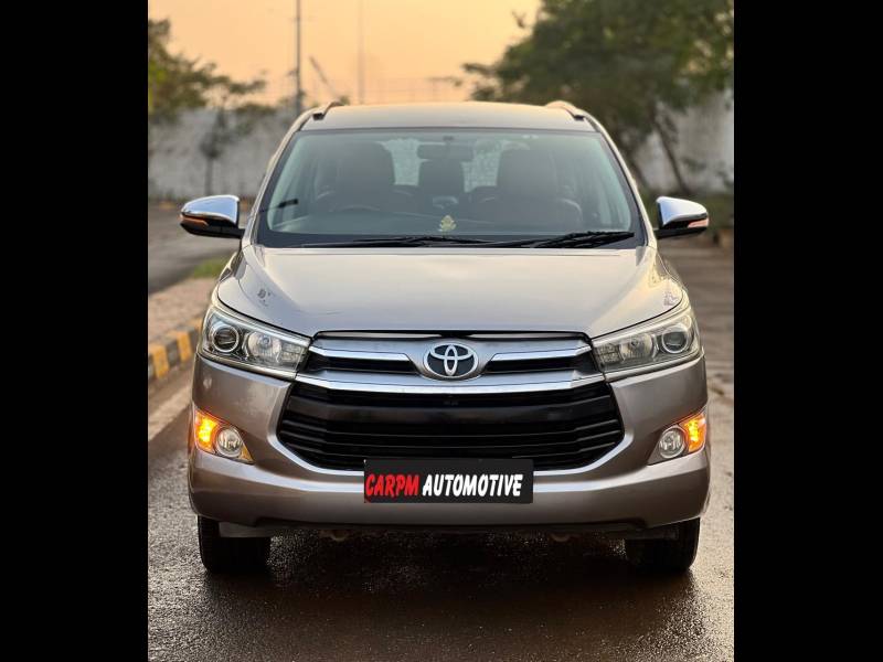 Toyota Innova Crysta 2.8 ZX AT 7 STR