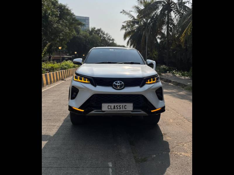 Toyota Fortuner 3.0 4X2 MT