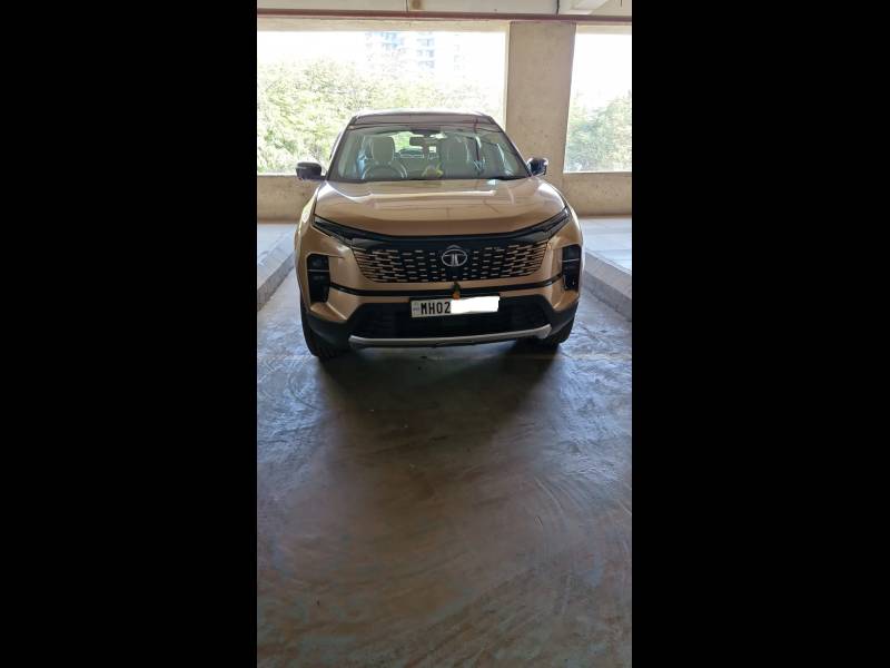 Tata Safari Accomplished Plus Dual Tone AT 7 STR