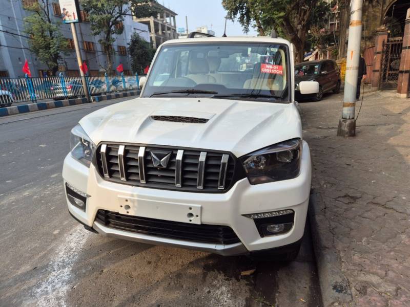 Mahindra Scorpio Classic S MT 7STR