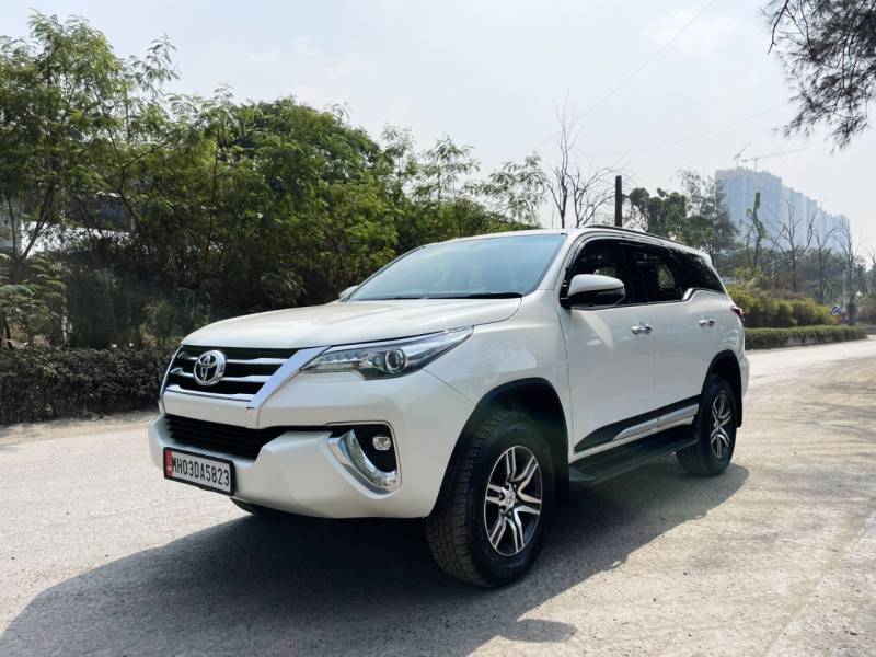 Toyota Fortuner 2.8 4x2 AT