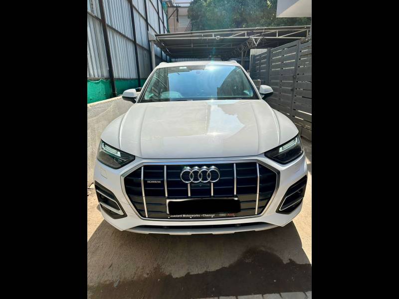 Audi Q5 Technology 45 TFSI