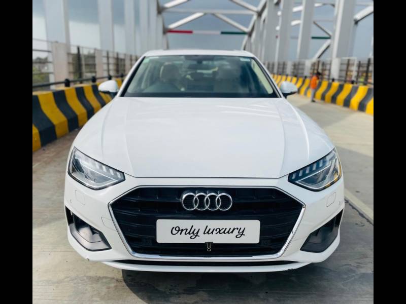 Audi A4 40 TFSI Premium Plus