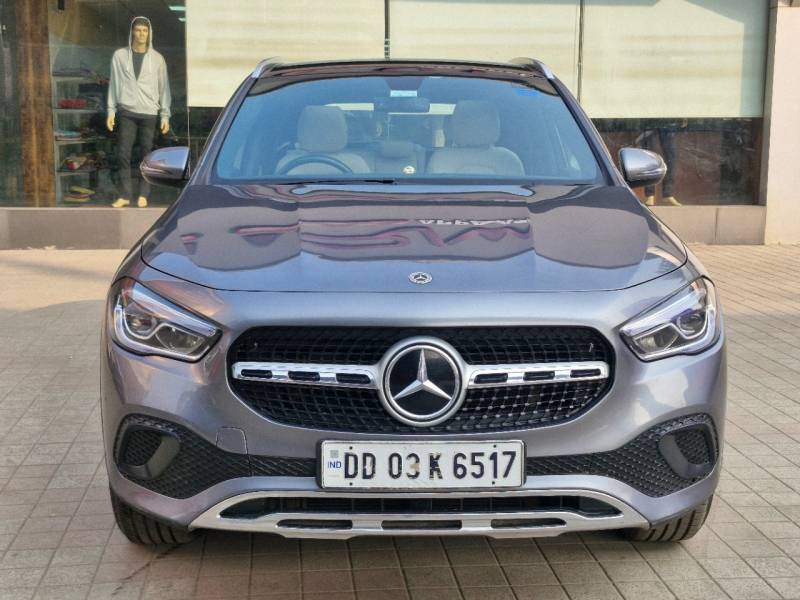 Mercedes Benz GLA Class 200