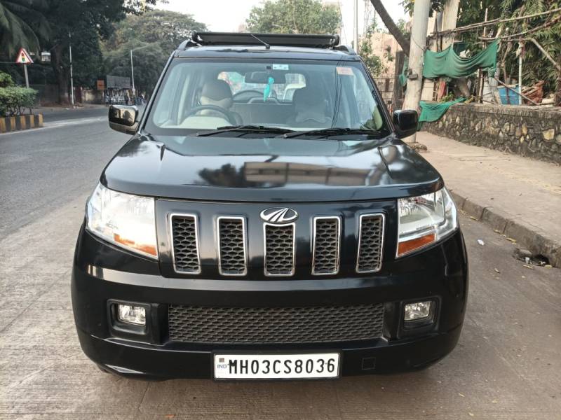 Mahindra TUV300 T6+ MT