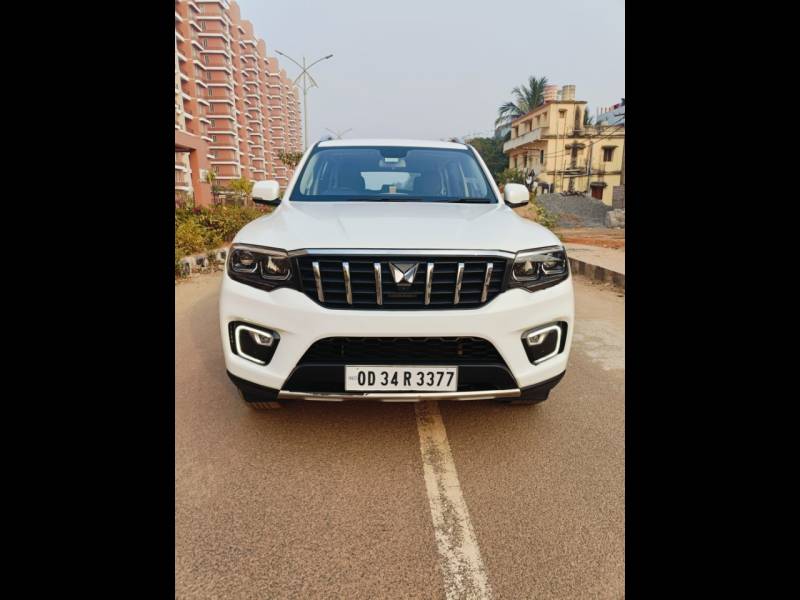 Mahindra Scorpio-N Z8 L Diesel MT 4WD 7 STR