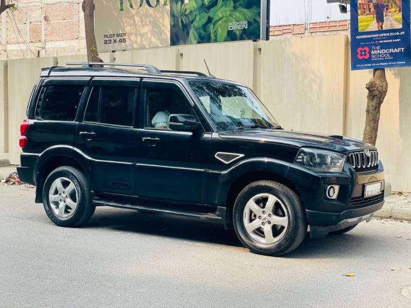 Mahindra Scorpio S11 2WD