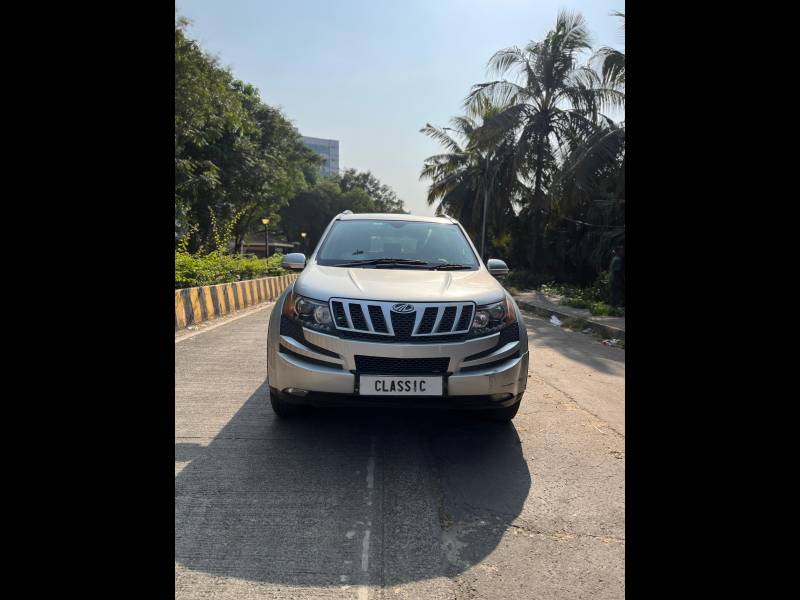 Mahindra XUV500 W8 FWD