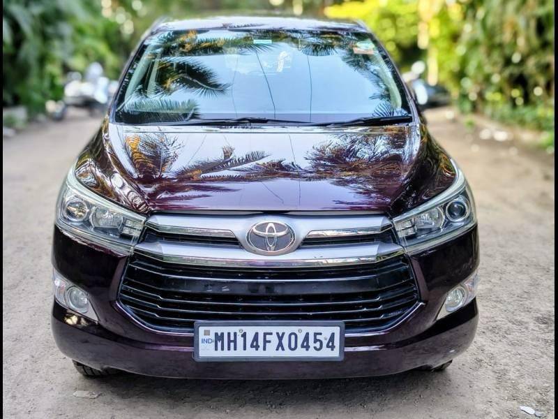 Toyota Innova Crysta 2.8 ZX AT 7 STR