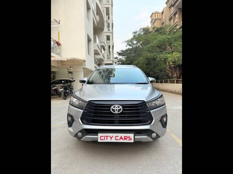 Toyota Innova Crysta 2.4 GX AT 8 STR