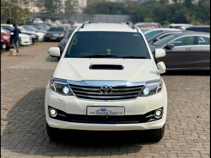 Toyota Fortuner 3.0 4x4 AT