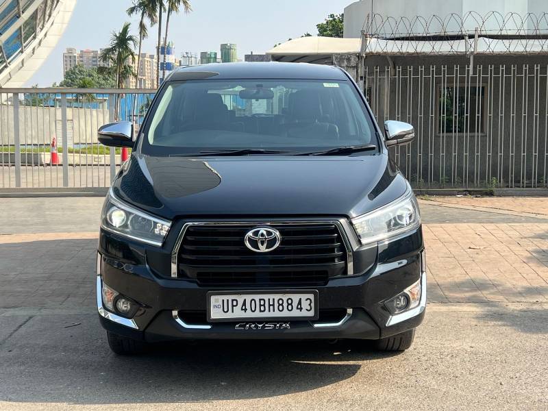 Toyota Innova Crysta 2.4 Z 7 STR